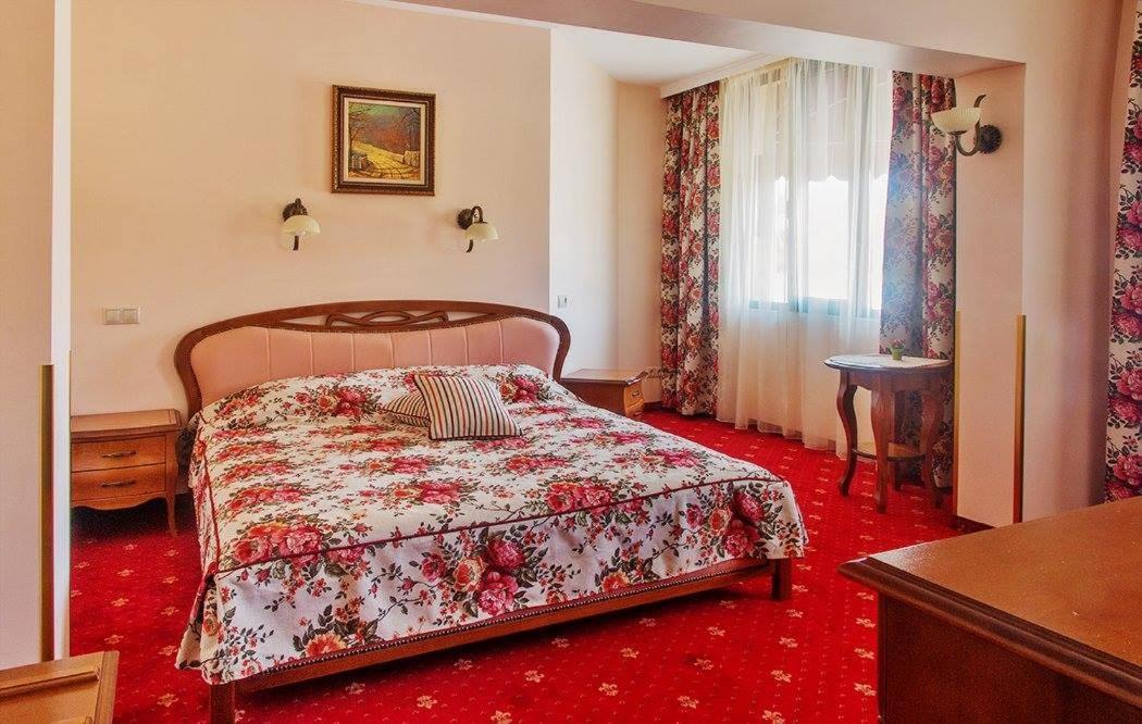 Boutique Hotel Vsk Kentavar Dryanovo  Bagian luar foto