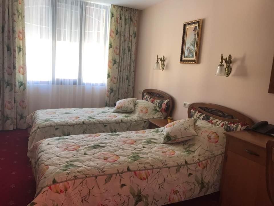 Boutique Hotel Vsk Kentavar Dryanovo  Bagian luar foto