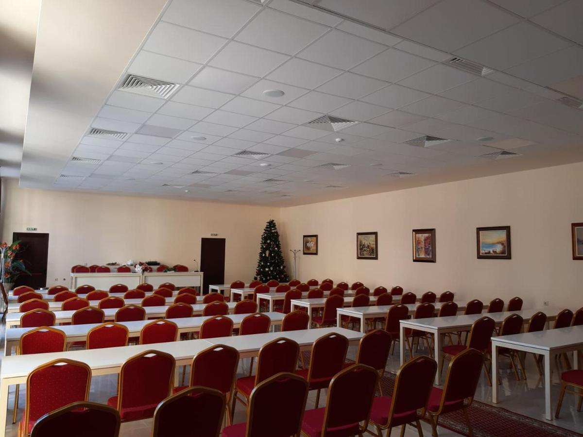 Boutique Hotel Vsk Kentavar Dryanovo  Bagian luar foto