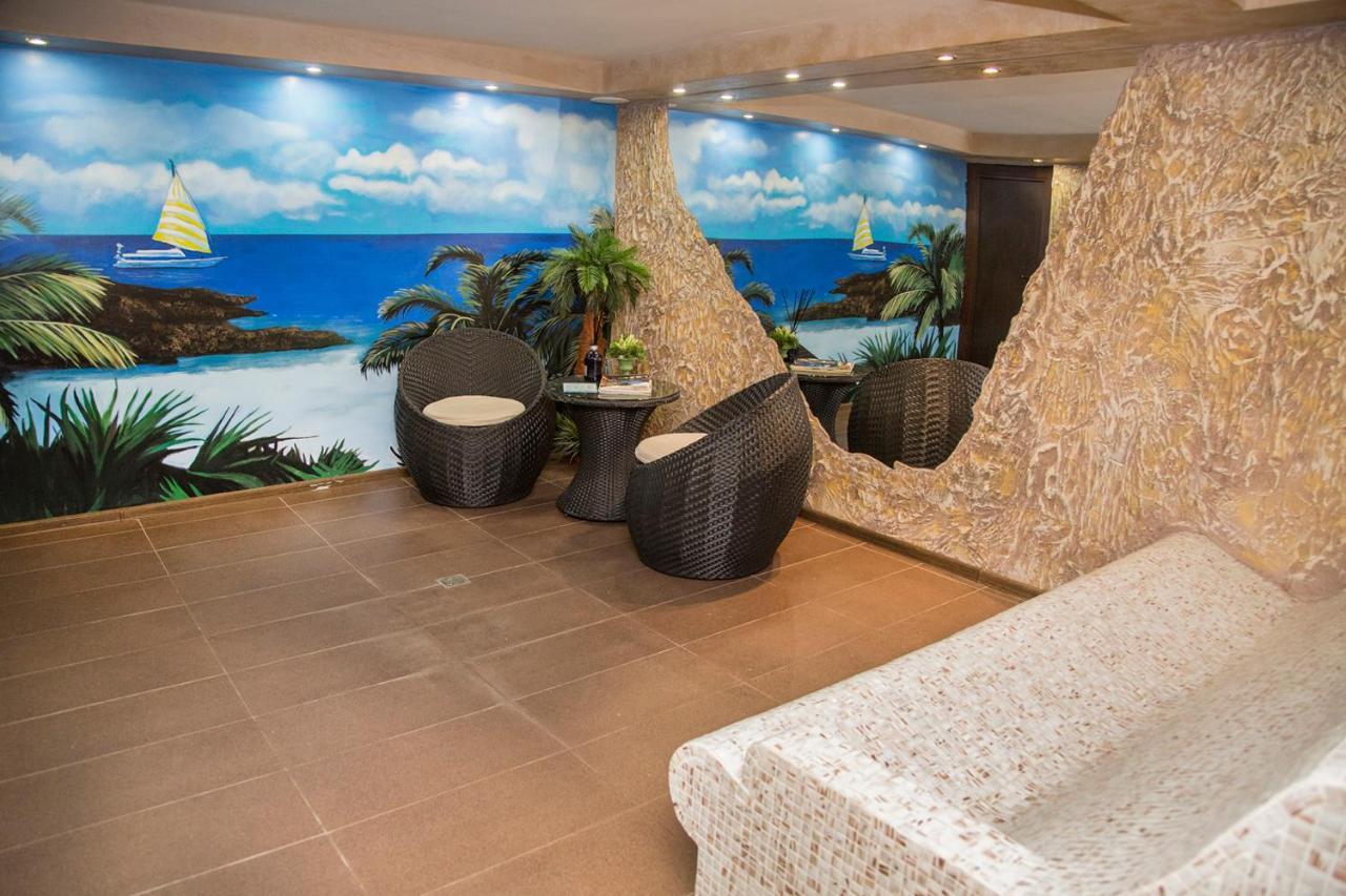 Boutique Hotel Vsk Kentavar Dryanovo  Bagian luar foto